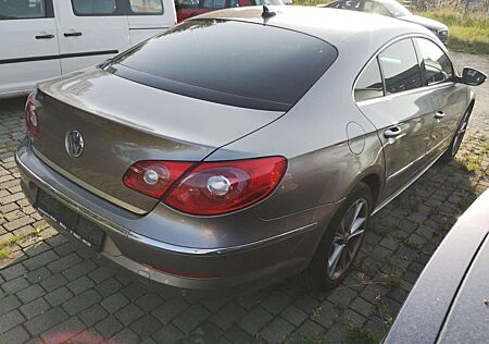 VW Passat CC Volkswagen 2.0 TDI DSG