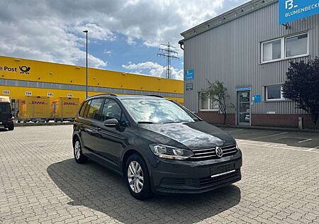 VW Touran Volkswagen Comfortline 2.0 TDI DSG AHK ACC