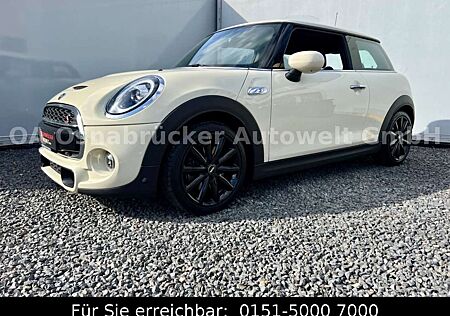 Mini Cooper S *JCW*2.0 16V*178PS*Automatik*LED*SHZ*DAB