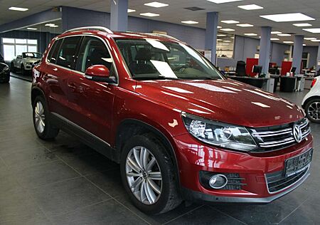 VW Tiguan Volkswagen 2.0 TDI DPF 4Motion DSG Sport & Style