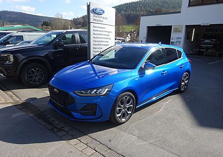 Ford Focus ST-Line X LED Navi Kamera ACC AHK