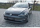 VW Golf Volkswagen VII Lim. 1.5TSi Highli*DSG*Navi*LED*Massage