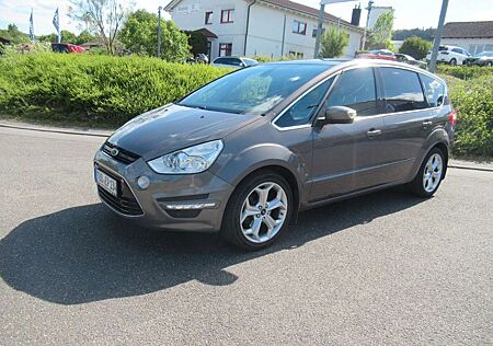 Ford S-Max Titanium *7-Sitzer*Xenon*Panoramadach