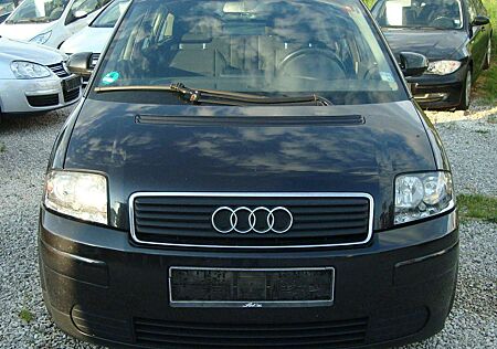 Audi A2 1.4 TDI (55 kW) ONE TÜV