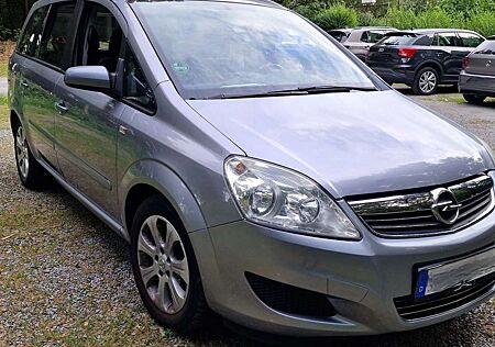 Opel Zafira Basis