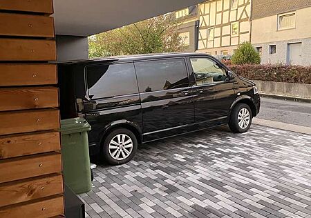 VW T5 Multivan Volkswagen Highline 2 schieberüren AHK