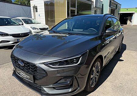 Ford Focus Turnier ST-Line X MATRIX,PANORAMA,HEADUP