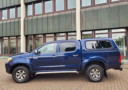 Toyota Hilux 3.0 Double Cab Executive 4x4 AHK 3.5 To-HARDTOP !