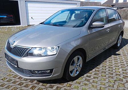 Skoda Rapid /Spaceback Spaceback Ambition AHK Sitzh. Klimaautom.