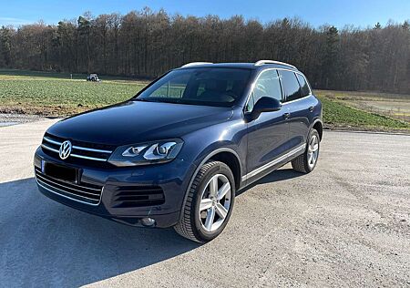 VW Touareg Volkswagen V6 TDI BMT 7P