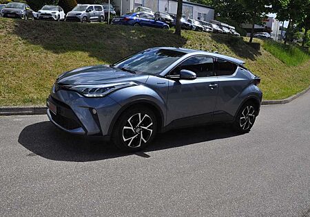 Toyota C-HR Hybrid 2.0 Team De *AHK* Webasto STH*