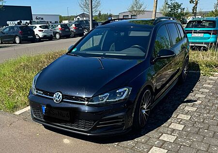 VW Golf Volkswagen GTD Variant (BlueMotion Technology) DSG
