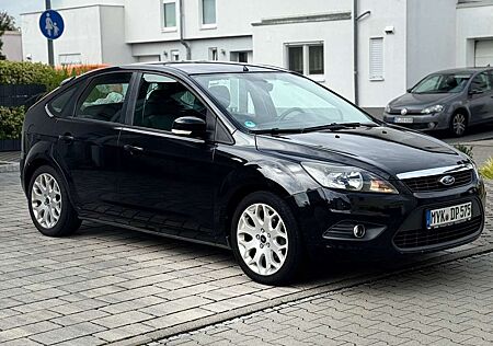Ford Focus MK2 Facelift - 1.Hand - 90.000 km - TOP ZUSTAND !