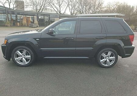 Jeep Grand Cherokee 6.1 V8 hemi SRT8 auto