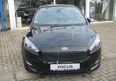 Ford Focus ST-Line 103KW/140PS/Anhängekupplung