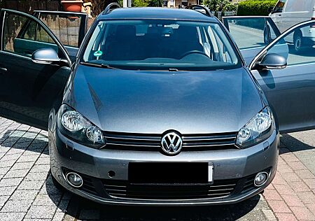 VW Golf Variant Volkswagen 1.2 TSI Comfortline 77kW mit Rückfahrkamera