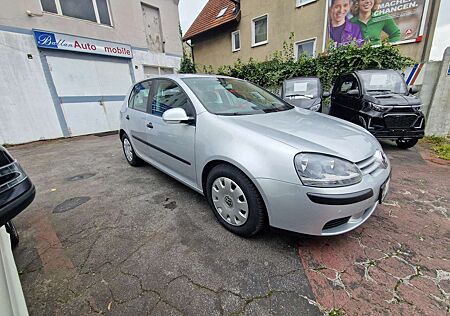 VW Golf Volkswagen Trendline