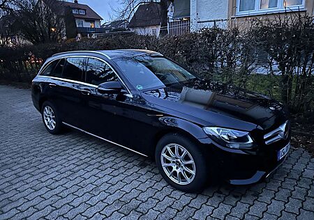 Mercedes-Benz C 220 d T 9G-TRONIC Avantgarde