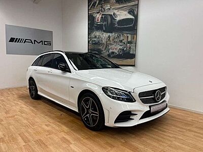 Mercedes-Benz C 300 e T AMG Line HUD Pano Sound Night