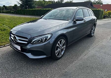 Mercedes-Benz C 200 T CGI Leder/Navi/LED/AHK
