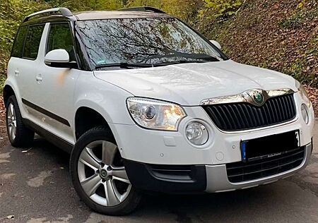 Skoda Yeti 2.0TDI/DSG/4x4/Leder/Navi/Kamera/Allrad