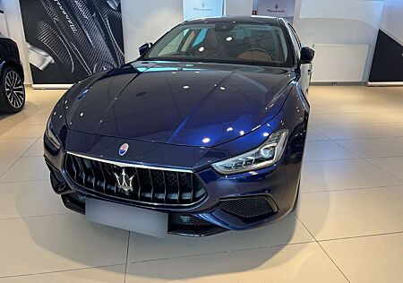 Maserati Ghibli SQ4