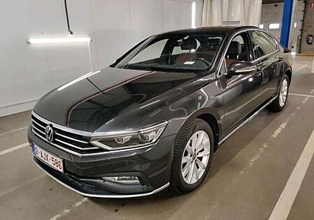 VW Passat Volkswagen 2.0 TDI SCR DSG Elegance*LED*LEDER*VirtCo