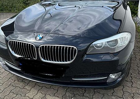 BMW 525d 525 XDrive HeadUp/Standh./SHZ/Volleder/TüvNeu