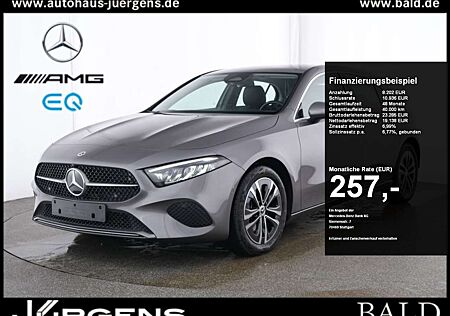 Mercedes-Benz A 200 Progressive/LED/Kamera/Stdhz/Winter/17'