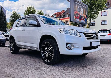 Toyota RAV 4 2.0 Travel 4X4 Automatik Navi Kamera AHK