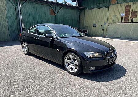 BMW 325i 325 Coupe Aut.