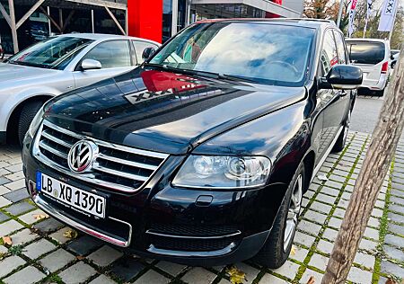 VW Touareg Volkswagen 3.0 V6 TDI DPF Automatik Exclusive Edition