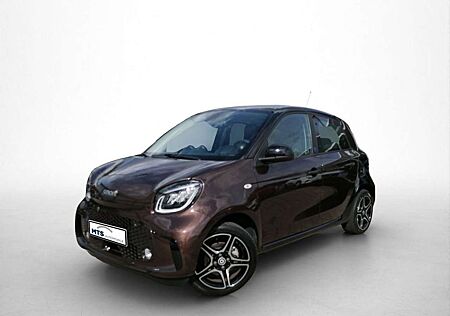 Smart ForFour EQ prime Navi Leder SHZ PanoDach LED Rückfahrkame