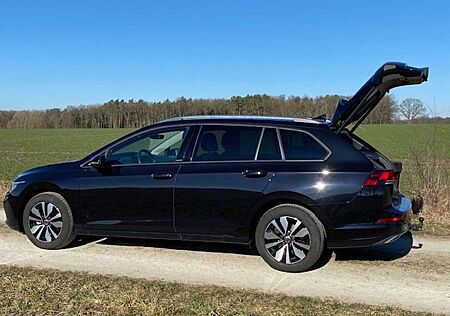 VW Golf Variant Volkswagen 1.0 eTSI OPF DSG Life AHK NAVI el. Heckkl digCockp