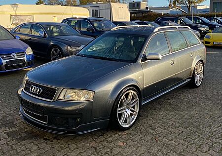 Audi RS6 AVANT 4,2 V8 BI TURBO
