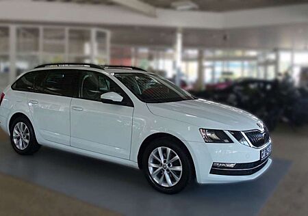 Skoda Octavia Combi Style PLUS; NAV SpoSitz KAM PANO..