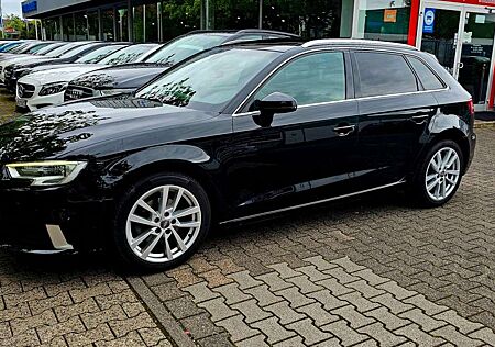 Audi A3 Sportback sport Panora VirtualCock Kamera ACC