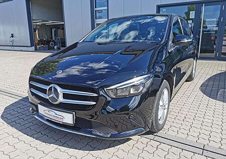 Mercedes-Benz B 200 STYLE NAVI PANO LED KAMERA MBUX