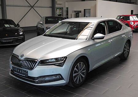 Skoda Superb 2.0 TDI DSG Style AHK PDC Matrix 1.Hand