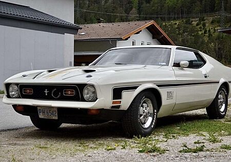 Ford Mustang Mach 1