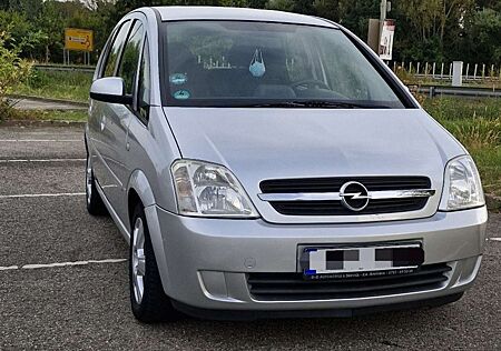 Opel Meriva 1.6 16V (Essentia)