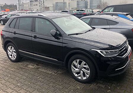VW Tiguan Volkswagen 1.5 TSI OPF Life