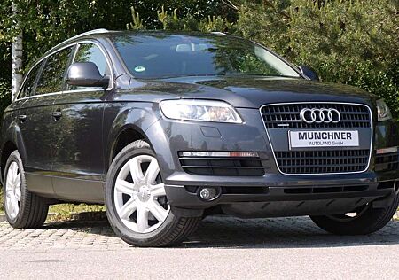 Audi Q7 4.2 FSI/ Standheizung / PANO / 7 SITZE /ll.Hd