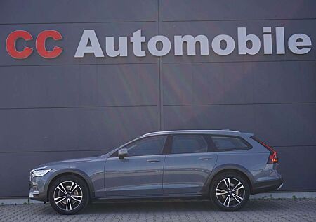 Volvo V90 Cross Country B4 Pro AWD"Standheizung"Harman