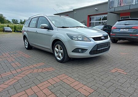 Ford Focus Turnier 1.6 16V Aut. Style+