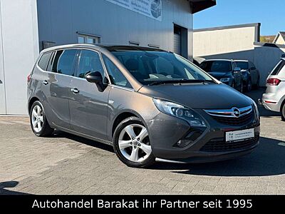 Opel Zafira Tourer Zafira C Tourer 1.4 Innovation PANO KAMERA LEDER