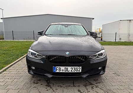 BMW 320d 320 xDrive Sport-Aut.Luxury Line