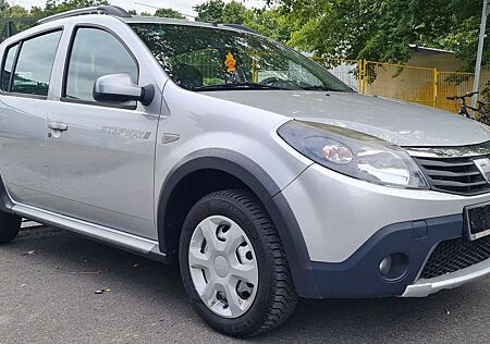 Dacia Sandero Stepway 1.6 Klima