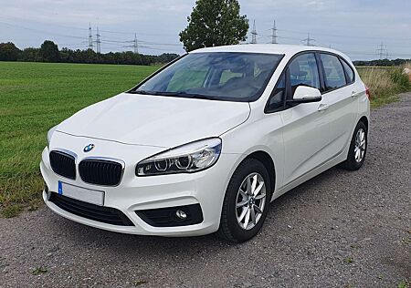 BMW 218 Active Tourer-Top-Anhängekupplung-Ganzjahresreifen