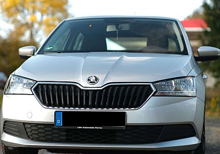 Skoda Fabia Combi 1.0 MPI Active
